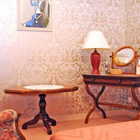1 Bedroom House 20Min Walk To Centre In Tournus Ngoại thất bức ảnh