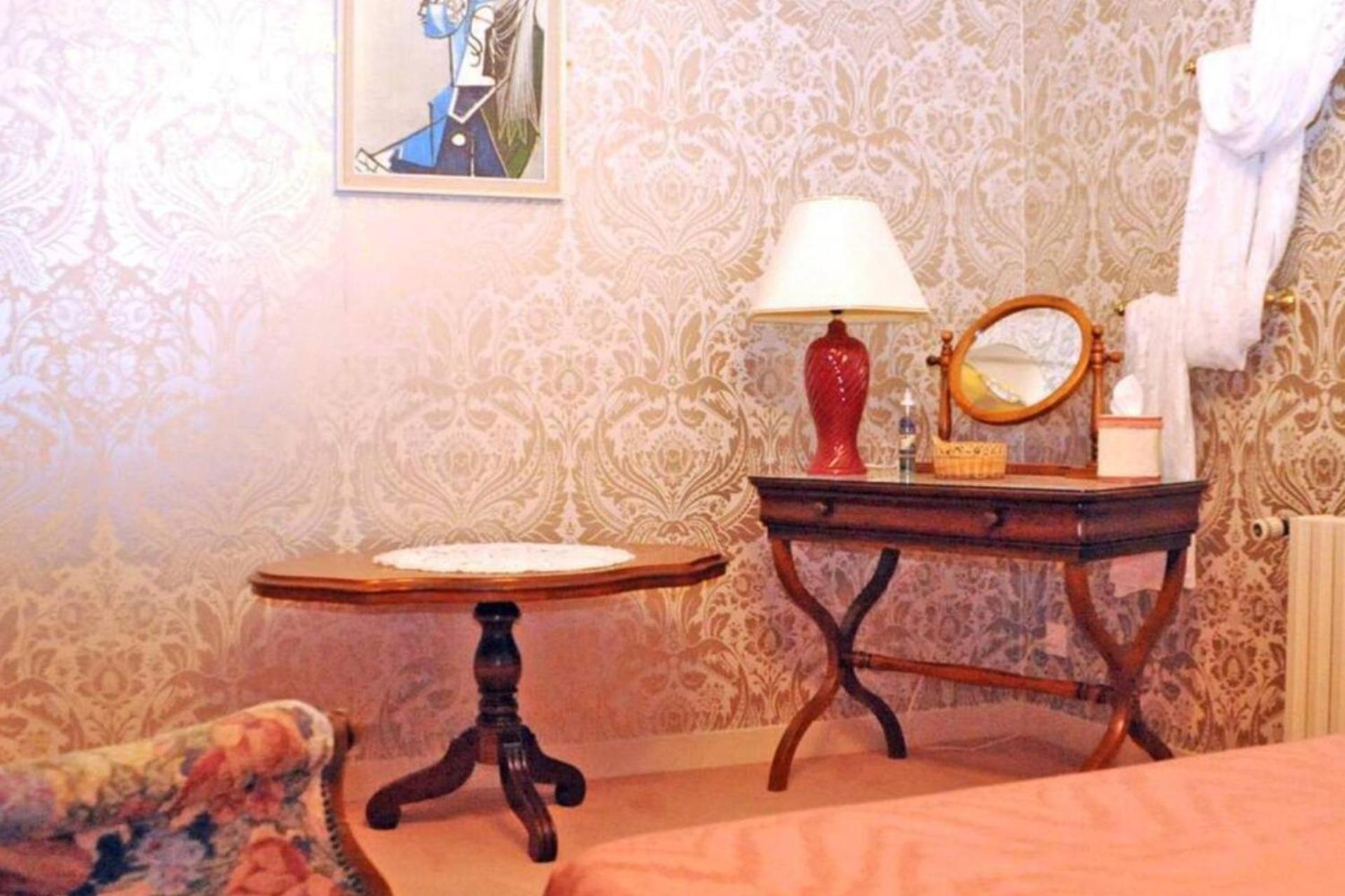 1 Bedroom House 20Min Walk To Centre In Tournus Ngoại thất bức ảnh